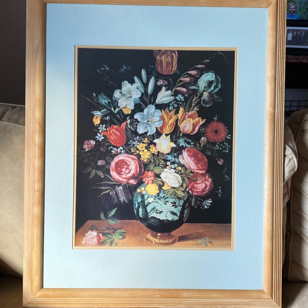 FRAMED FLORAL ARRANGEMENT